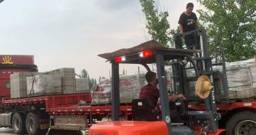 海口 黄金麻冰裂纹，地铺石装车