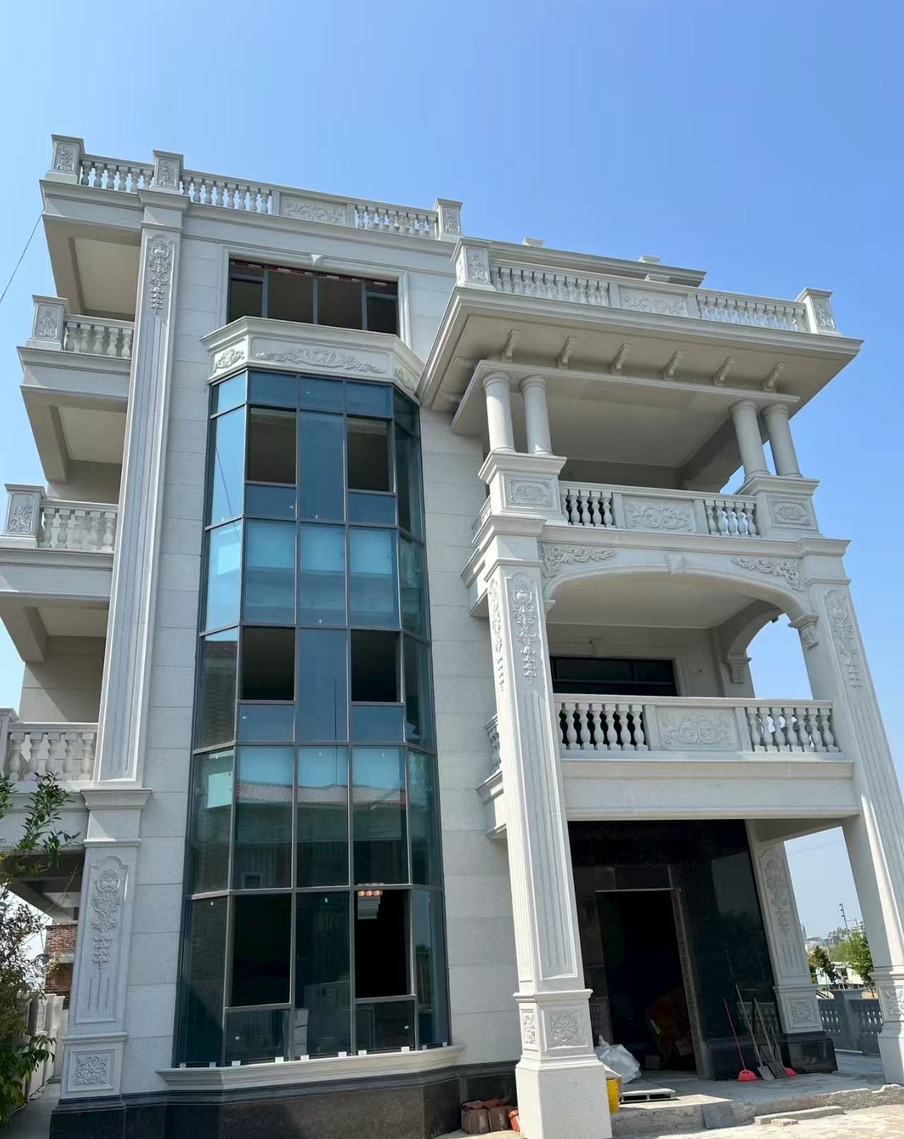 海口 白麻花岗岩别墅外墙干挂效果展示