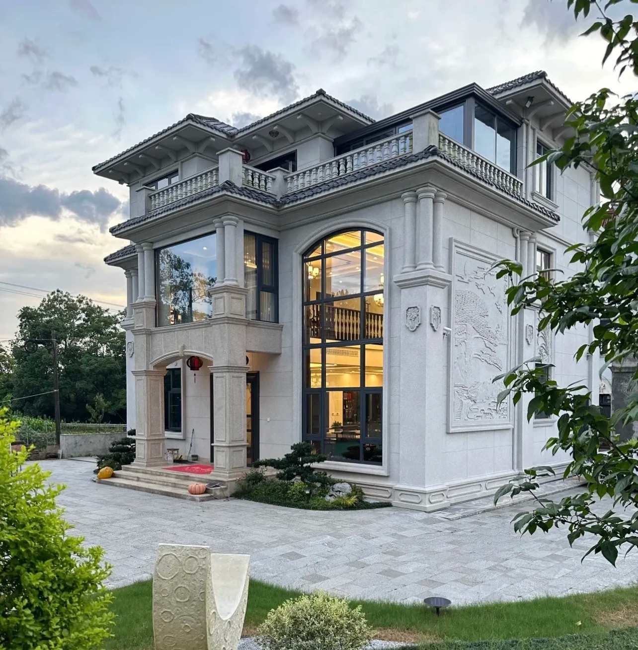 海口 白麻花岗岩私人别墅干挂石材豪华定制