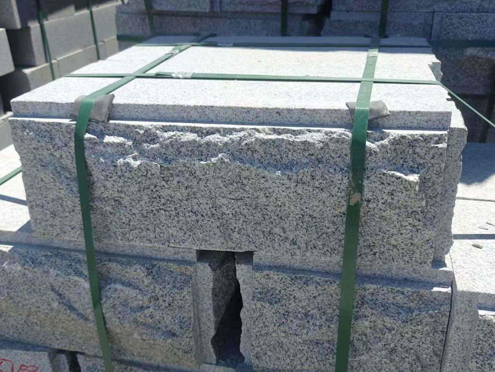 海口 芝麻白花岗岩自然面成品