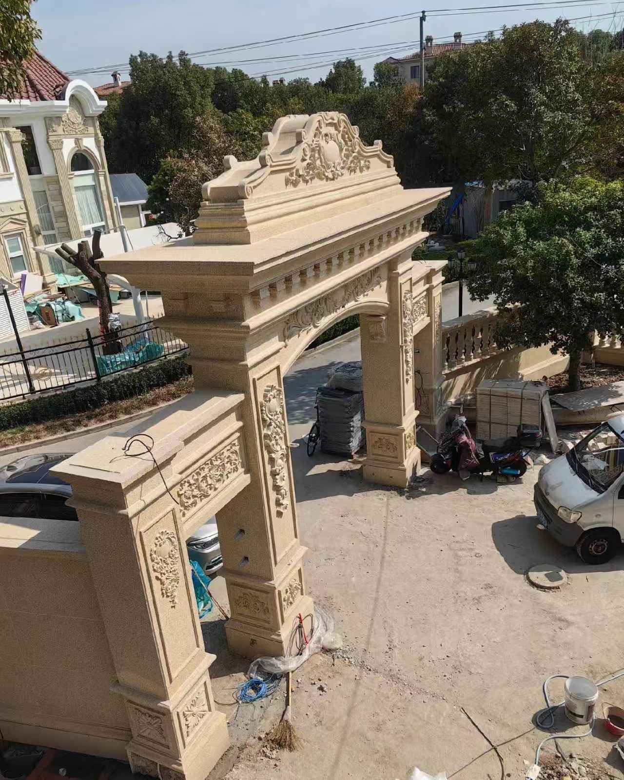 海口 黄金麻荔枝面花岗岩别墅门楼