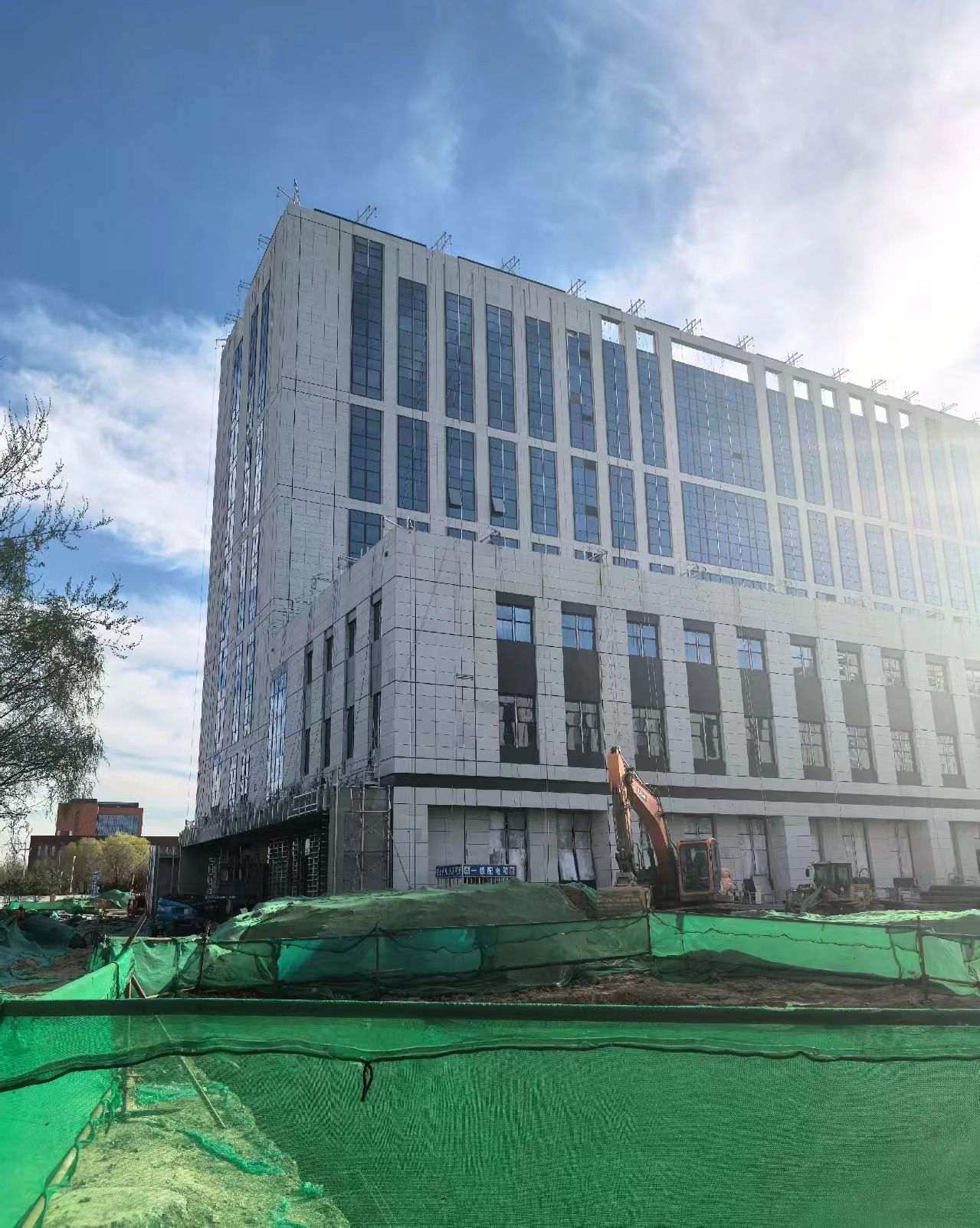 海口 白麻花岗岩石材外墙干挂