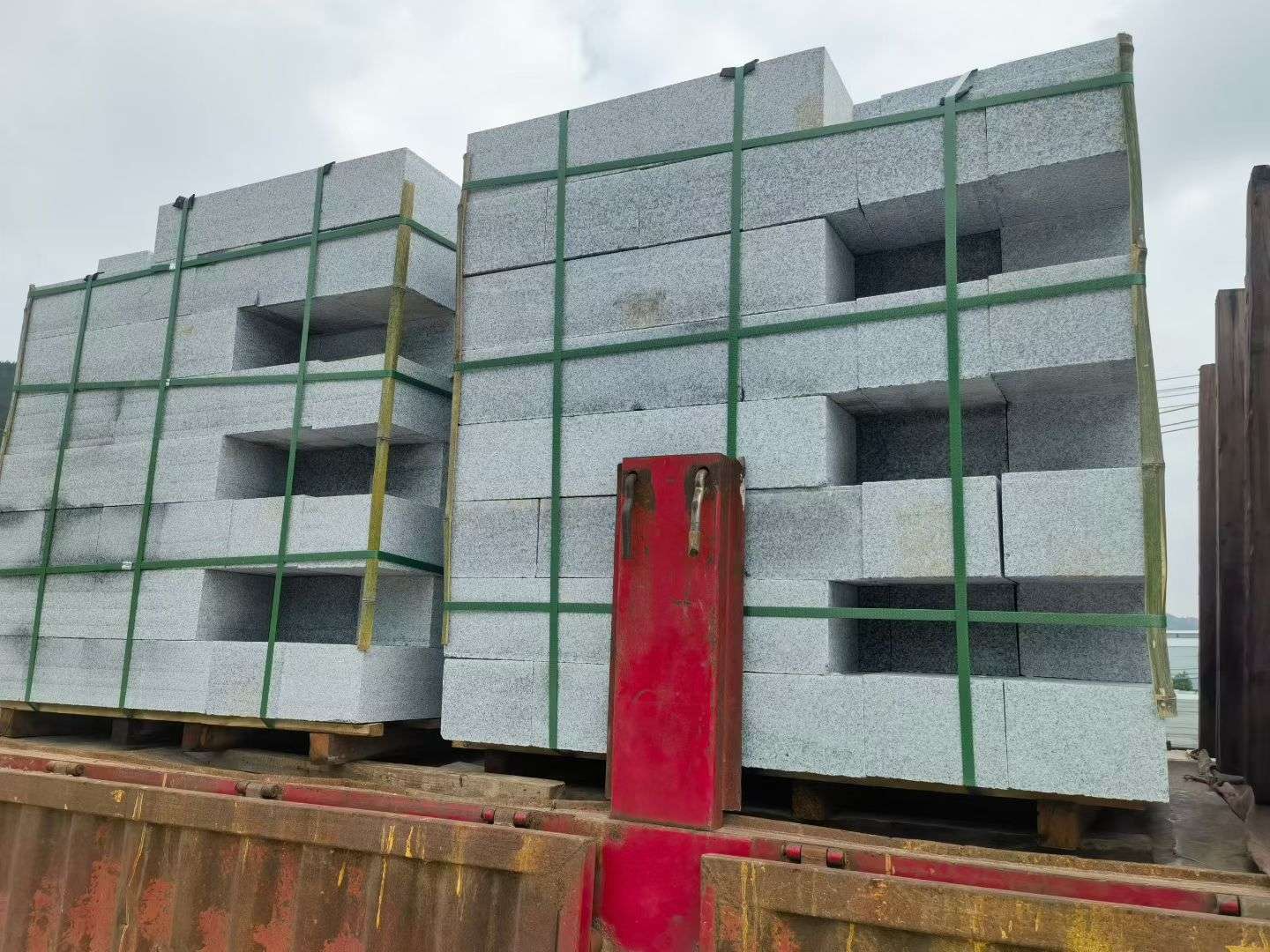 海口 芝麻白花岗岩路沿石，平石，路侧石，马路牙子，路缘石，立缘石，平缘石等